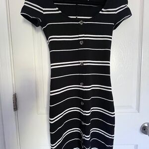 Aeropostal black and white stripped dress